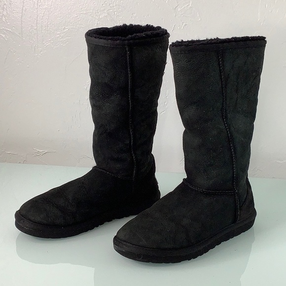 UGG Classic tall black leather boot size 7 EUC - Picture 15 of 15